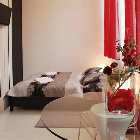 Black & White Komfortowe 2 Km Od Centrum Appartement