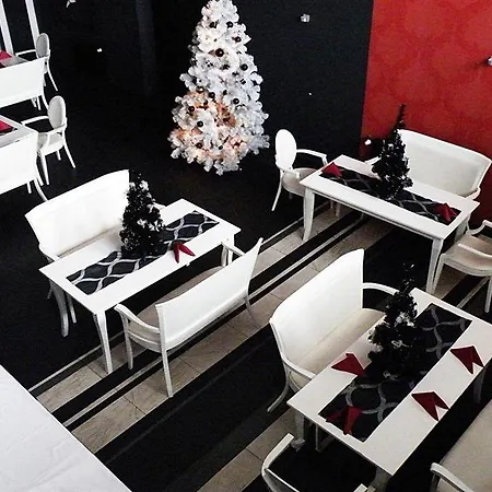 Apartment Black & White Komfortowe 2 Km Od Centrum *