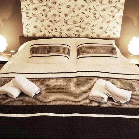 Appartement Black & White Komfortowe 2 Km Od Centrum *